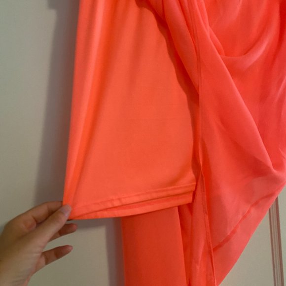 Express High-Low Pink Skirt - Picture 4 of 7